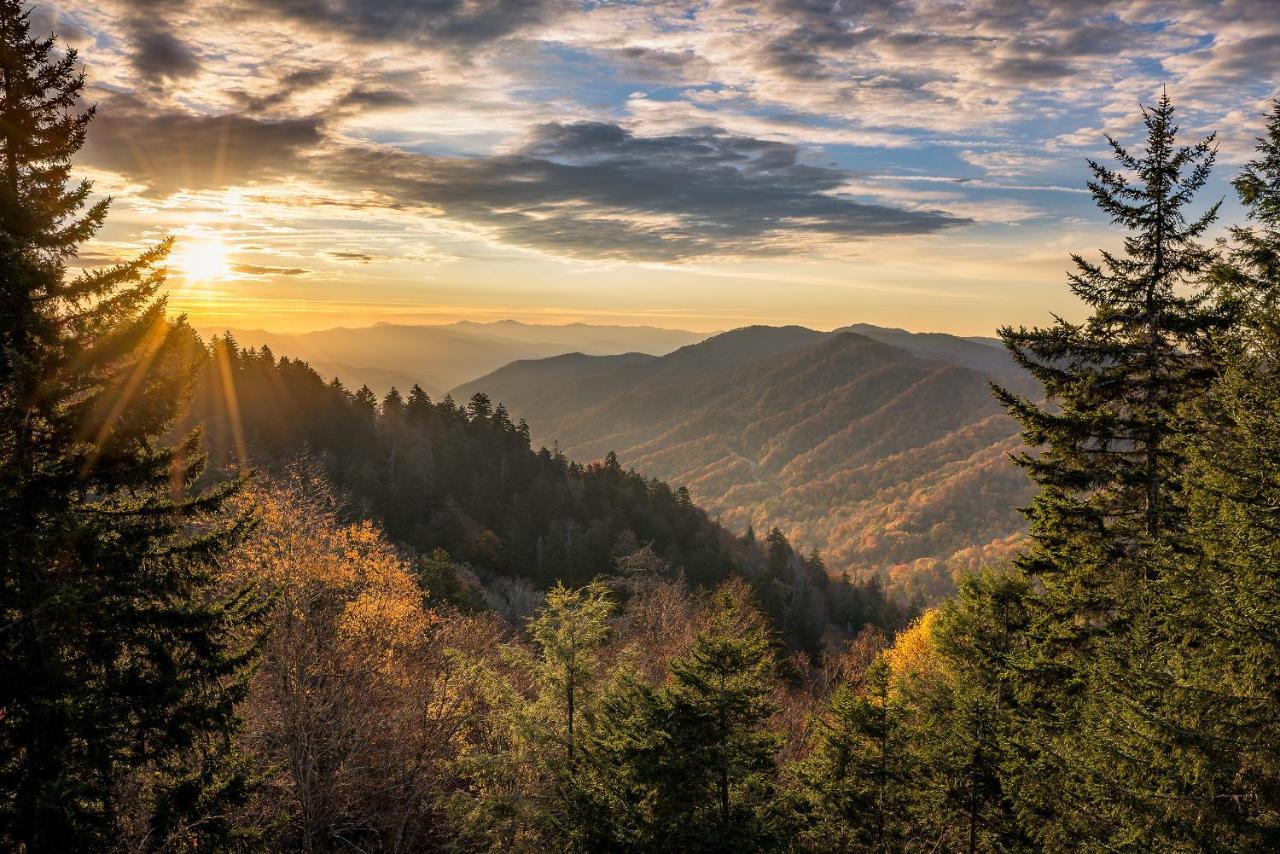 Villa Artistic Mountain à Gatlinburg Extérieur photo